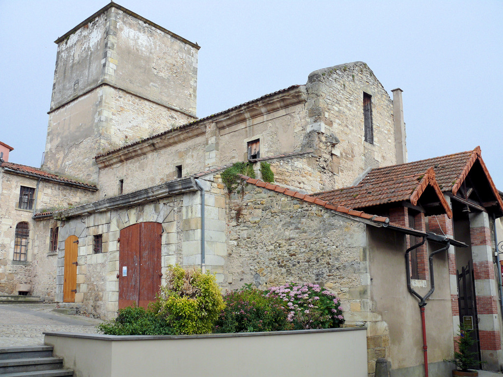 L’église Sainte-Marie à Chauriat, XIIème siècle